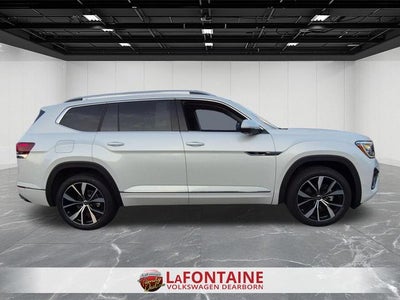 2026 Volkswagen Atlas 2.0T SEL Premium R-Line