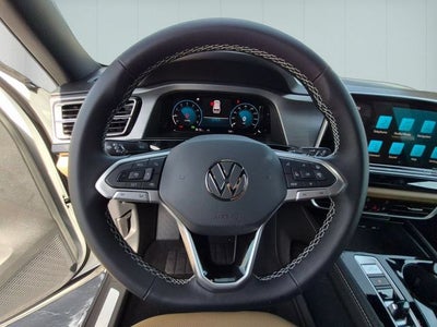 2026 Volkswagen Atlas Cross Sport 2.0T SE w/Technology
