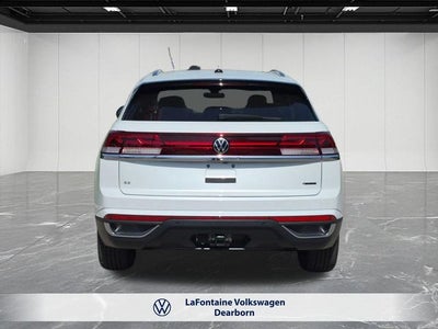 2026 Volkswagen Atlas Cross Sport 2.0T SE w/Technology