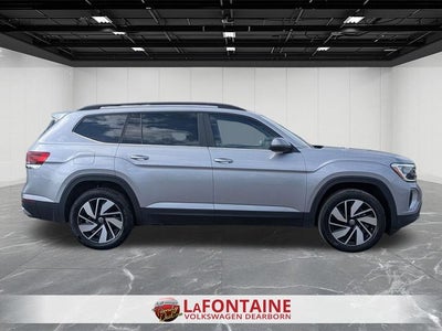 2025 Volkswagen Atlas 2.0T SE w/Technology