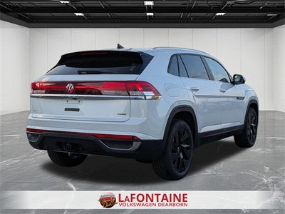 2026 Volkswagen Atlas Cross Sport 2.0T SE w/Technology