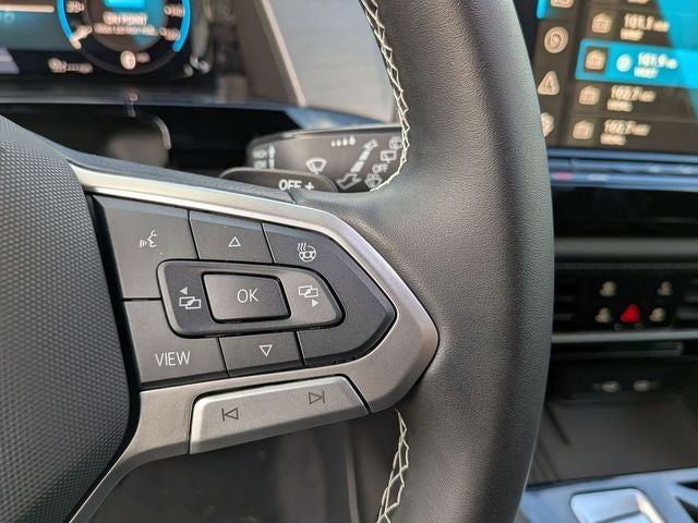 2026 Volkswagen Atlas Cross Sport SE w/Tech - Photo 17