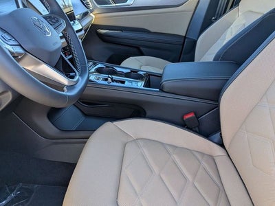 2026 Volkswagen Atlas Cross Sport 2.0T SE w/Technology