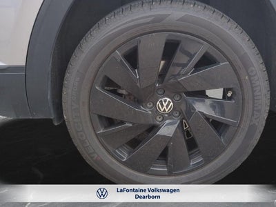 2024 Volkswagen Atlas 2.0T SE w/Technology