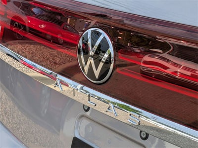 2026 Volkswagen Atlas Cross Sport 2.0T SE