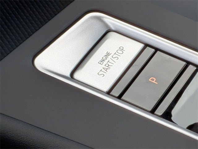 2026 Volkswagen Atlas Cross Sport 2.0T SE