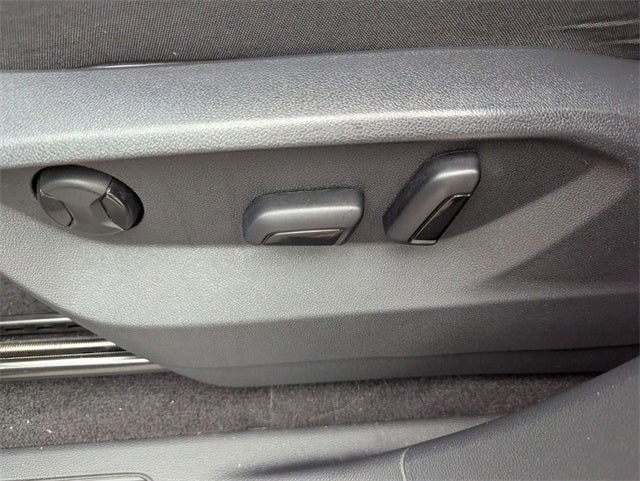 2022 Volkswagen Atlas Cross Sport 2.0T SE