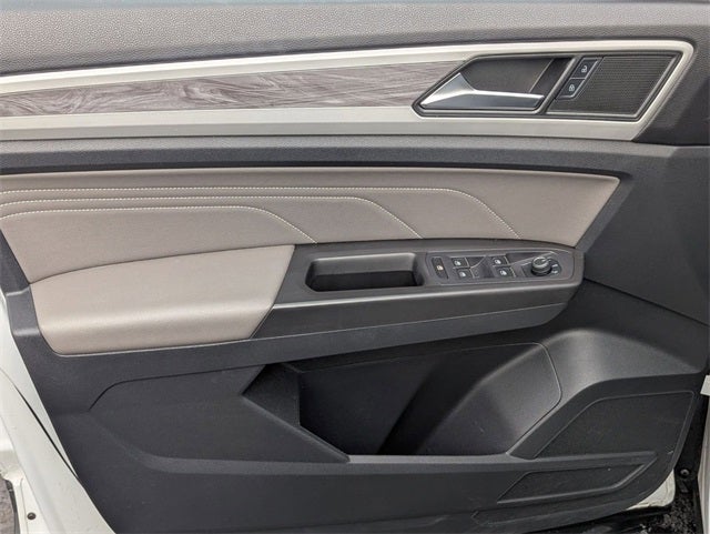 2022 Volkswagen Atlas Cross Sport 2.0T SE