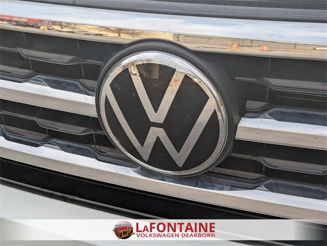 2022 Volkswagen Atlas Cross Sport 2.0T SE