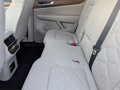 2026 Volkswagen Atlas 2.0T SE