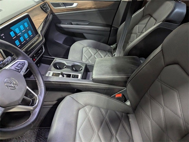 2024 Volkswagen Atlas 2.0T SE