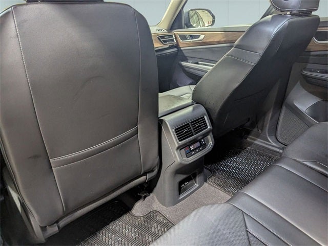 2024 Volkswagen Atlas 2.0T SE