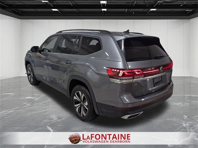 2024 Volkswagen Atlas 2.0T SE
