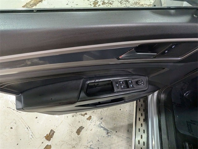 2020 Volkswagen Atlas Cross Sport 2.0T SEL 4Motion