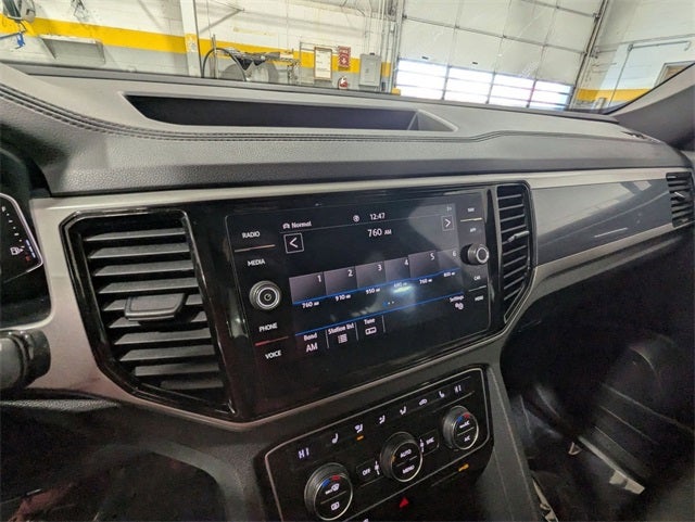 2020 Volkswagen Atlas Cross Sport 2.0T SEL 4Motion