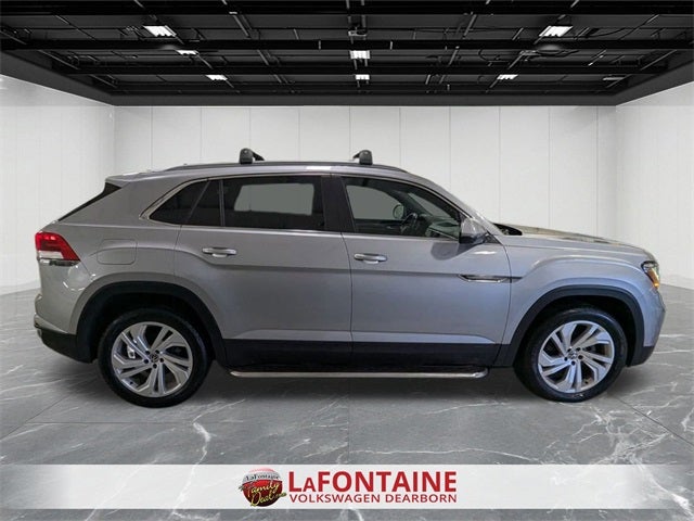 2020 Volkswagen Atlas Cross Sport 2.0T SEL 4Motion