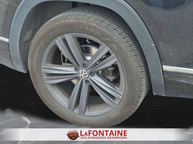 2021 Volkswagen Atlas 3.6L V6 SE w/Technology R-Line
