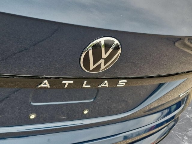 2023 Volkswagen Atlas Cross Sport 3.6L V6 SEL R-Line