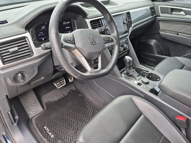 2023 Volkswagen Atlas Cross Sport 3.6L V6 SEL R-Line