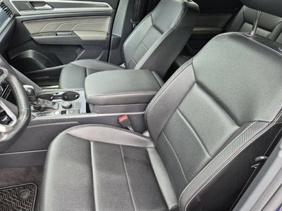 2023 Volkswagen Atlas Cross Sport 3.6L V6 SEL R-Line