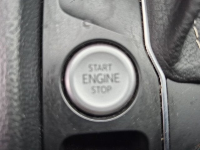 2023 Volkswagen Atlas Cross Sport 3.6L V6 SEL R-Line