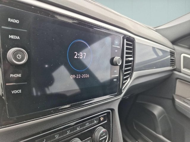 2023 Volkswagen Atlas Cross Sport 3.6L V6 SEL R-Line