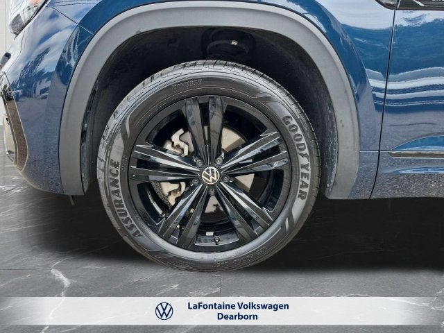 2023 Volkswagen Atlas Cross Sport 3.6L V6 SEL R-Line