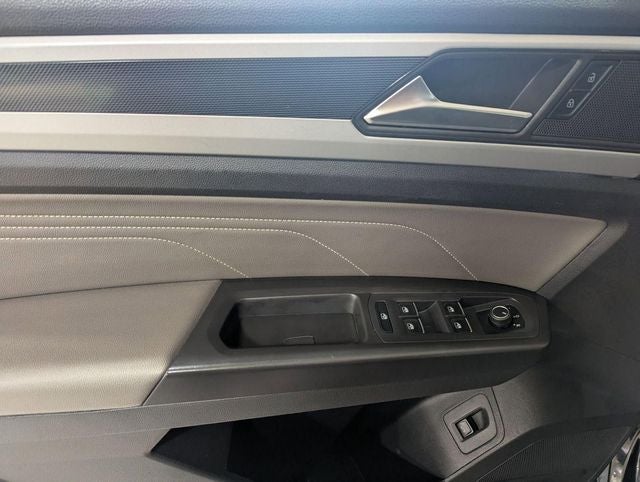 2023 Volkswagen Atlas 3.6L V6 SEL R-Line