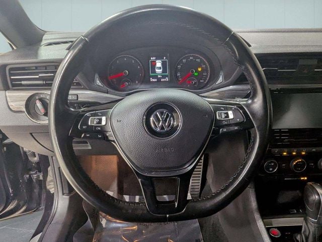 2021 Volkswagen Passat 2.0T R-Line