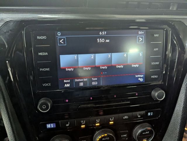 2021 Volkswagen Passat 2.0T R-Line