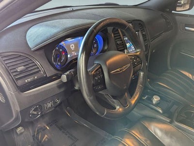 2018 Chrysler 300 S