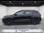 2026 Volkswagen Taos 1.5T SE Black