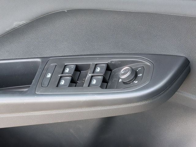 2026 Volkswagen Taos 1.5T SE Black