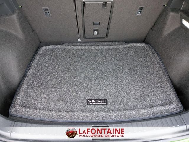 2026 Volkswagen Taos 1.5T SE Black