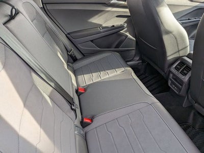 2026 Volkswagen Taos 1.5T SE Black