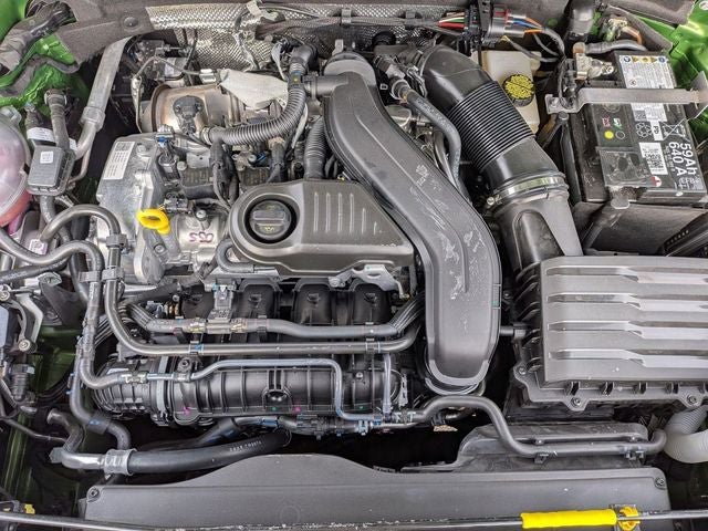 2026 Volkswagen Taos 1.5T SE Black