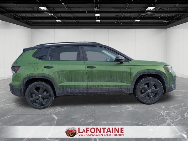 2026 Volkswagen Taos 1.5T SE Black