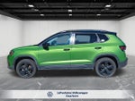 2025 Volkswagen Taos 1.5T SE Black