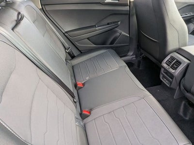 2026 Volkswagen Taos 1.5T SE Black