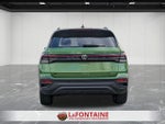 2026 Volkswagen Taos 1.5T SE Black