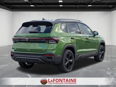 2026 Volkswagen Taos 1.5T SE Black