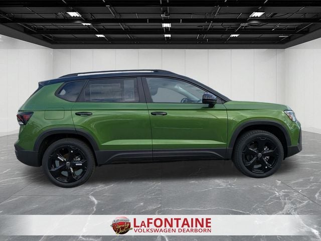 2026 Volkswagen Taos 1.5T SE Black