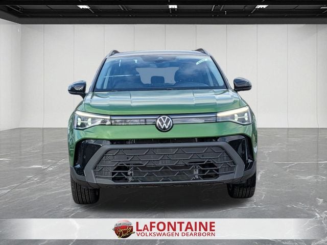 2026 Volkswagen Taos 1.5T SE Black