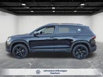 2026 Volkswagen Taos 1.5T SE Black