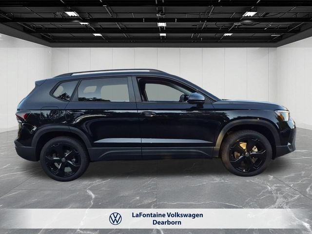 2026 Volkswagen Taos 1.5T SE Black