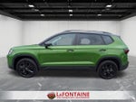 2025 Volkswagen Taos 1.5T SE Black