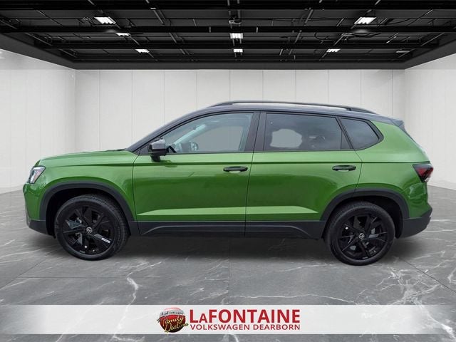 2025 Volkswagen Taos 1.5T SE Black