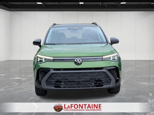 2025 Volkswagen Taos 1.5T SE Black