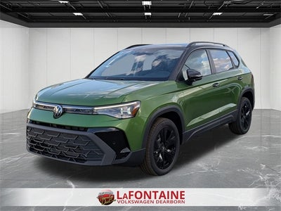 2025 Volkswagen Taos 1.5T SE Black