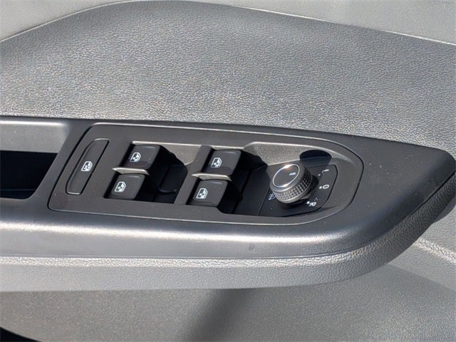 2026 Volkswagen Taos 1.5T SE Black